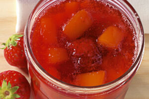 Erdbeer-Mango-Konfitüre
