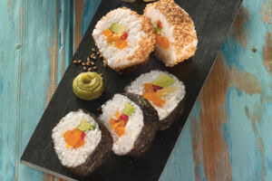 Sushi-Variation mit Ingwer, Kürbis und Avocado