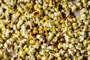 Kurkuma-Popcorn