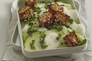 Rettichsalat mit Sesam-Tofu