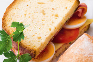 Eier-Tomaten-Sandwich