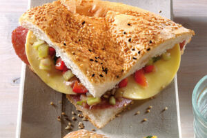 Sandwiches mit Olivensalat