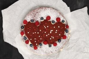 Red-Velvet-Naked-Cake