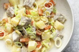 Kartoffel-Rindfleisch-Salat