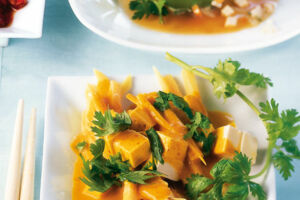Curry-Tofu mit Bambussprossen
