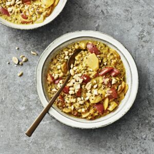 Linsen-Kokos-Curry 
mit Quinoa