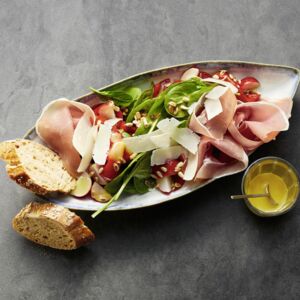 Röstpaprika-Salat mit Parmaschinken