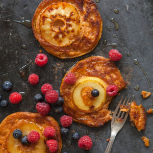 Süßkartoffel-Pancakes mit Äpfeln