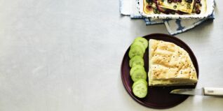 Gebackener Feta im Fladenbrot