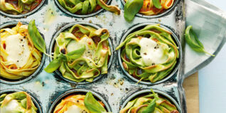 Gratinierte Nudelmuffins Gratinierte Nudelmuffins