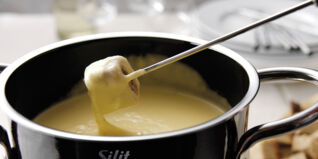 Grundrezept Käsefondue Step 3 Grundrezept Käsefondue Step 3