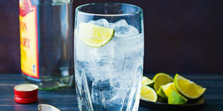 Gin & Tonic Gin & Tonic