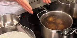 Pellkartoffeln kochen und verarbeiten