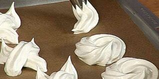 Baiser herstellen für Ihre Torten-Dekoration