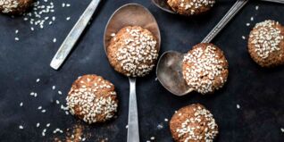 Tahini-Gewürzplätzchen Tahini-Gewürzplätzchen