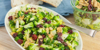 Vegetarischer-Brokkolisalat Vegetarischer-Brokkolisalat