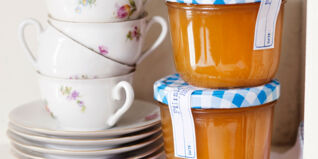 Pfirsich-Mango-Konfitüre mit Rum Pfirsich-Mango-Konfitüre mit Rum