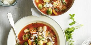 Winter-Minestrone mit Maronen Winter-Minestrone mit Maronen