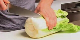 Chinakohl richtig putzen und verarbeiten