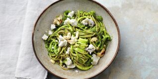 Zoodles mit Spinat-Pesto Zoodles mit Spinat-Pesto