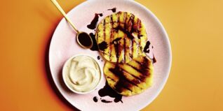 Gegrillte Ananas mit Nicecream