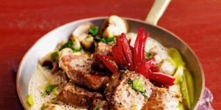 Filet Stroganoff mit Wodka und Roter Bete