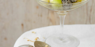 Früchte-Allerlei mit Orangen-Zabaione