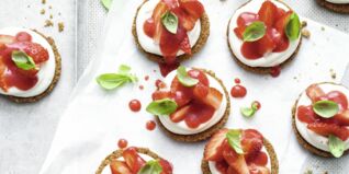 Mini-Cheese-Cakes für heiße Tage Mini-Cheese-Cakes für heiße Tage