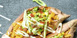 Gefüllte Ofen-Süßkartoffeln Gefüllte Ofen-Süßkartoffeln