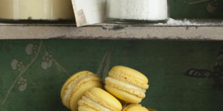 Macarons mit Ananasmousse Macarons mit Ananasmousse