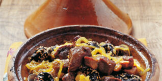 Lammtajine mit Pflaumen