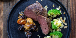 Hirsch-Steaks-Dörrobstsauce-Utagleiser-Photography-5045 Hirsch-Steaks-Dörrobstsauce-Utagleiser-Photography-5045