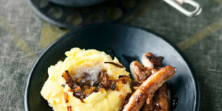 Kartoffelpüree mit Röstzwiebeln Kartoffelpüree mit Röstzwiebeln