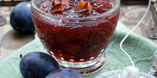 Zwetschgen, Pflaumen, Mirabellen - Rezepte, Tipps & Ideen | Küchengötter Zwetschgen, Pflaumen, Mirabellen - Rezepte, Tipps & Ideen | Küchengötter