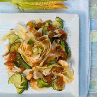 Bandnudeln mit Räucherforelle Bandnudeln mit Räucherforelle