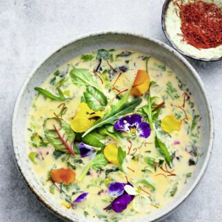 Kräutersuppe mit Safran Kräutersuppe mit Safran