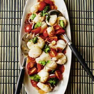 Calamari-Salat auf thailändische Art Calamari-Salat auf thailändische Art