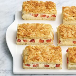 Bienenstich Bienenstich