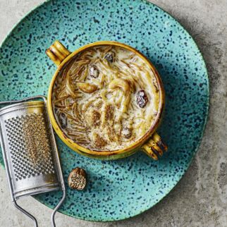 Milchreis mit Fadennudeln Milchreis mit Fadennudeln