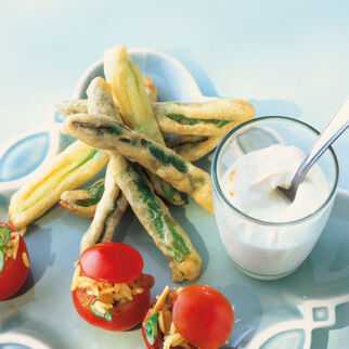 Spargel mit Orangenschaum
