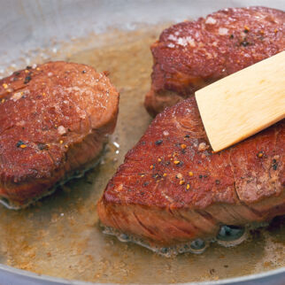 Buttrige Rinderfiletsteaks