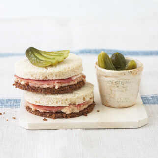 »Mönch und Nonne« »Mönch und Nonne«