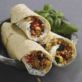 Couscous-Wraps mit Ratatouille Couscous-Wraps mit Ratatouille