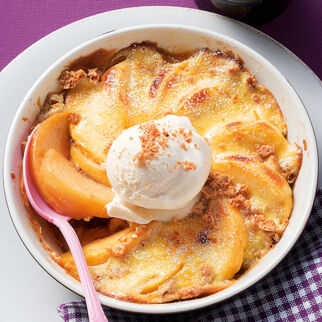 Pfirsichgratin mit Amarettini Pfirsichgratin mit Amarettini