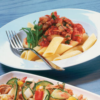 Penne mit Tunfischsauce Penne mit Tunfischsauce