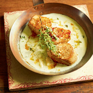 Medaillons in Roquefortsauce Medaillons in Roquefortsauce