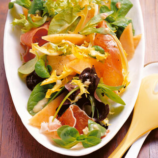 Blattsalat mit Melone und Estragon