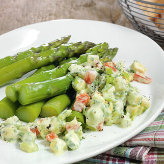 Grünspargel mit Avocado Grünspargel mit Avocado
