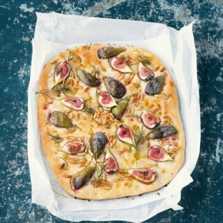 Focaccia mit Feigen und Rosmarin Focaccia mit Feigen und Rosmarin