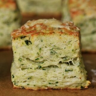 Scones mit Bärlauch und Käse